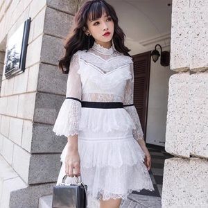 self-portrait white lace dress